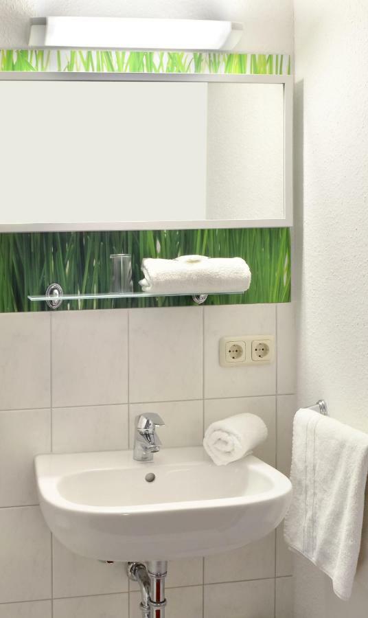 שוודט Centra Hotel מראה חיצוני תמונה