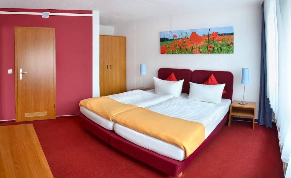 שוודט Centra Hotel מראה חיצוני תמונה